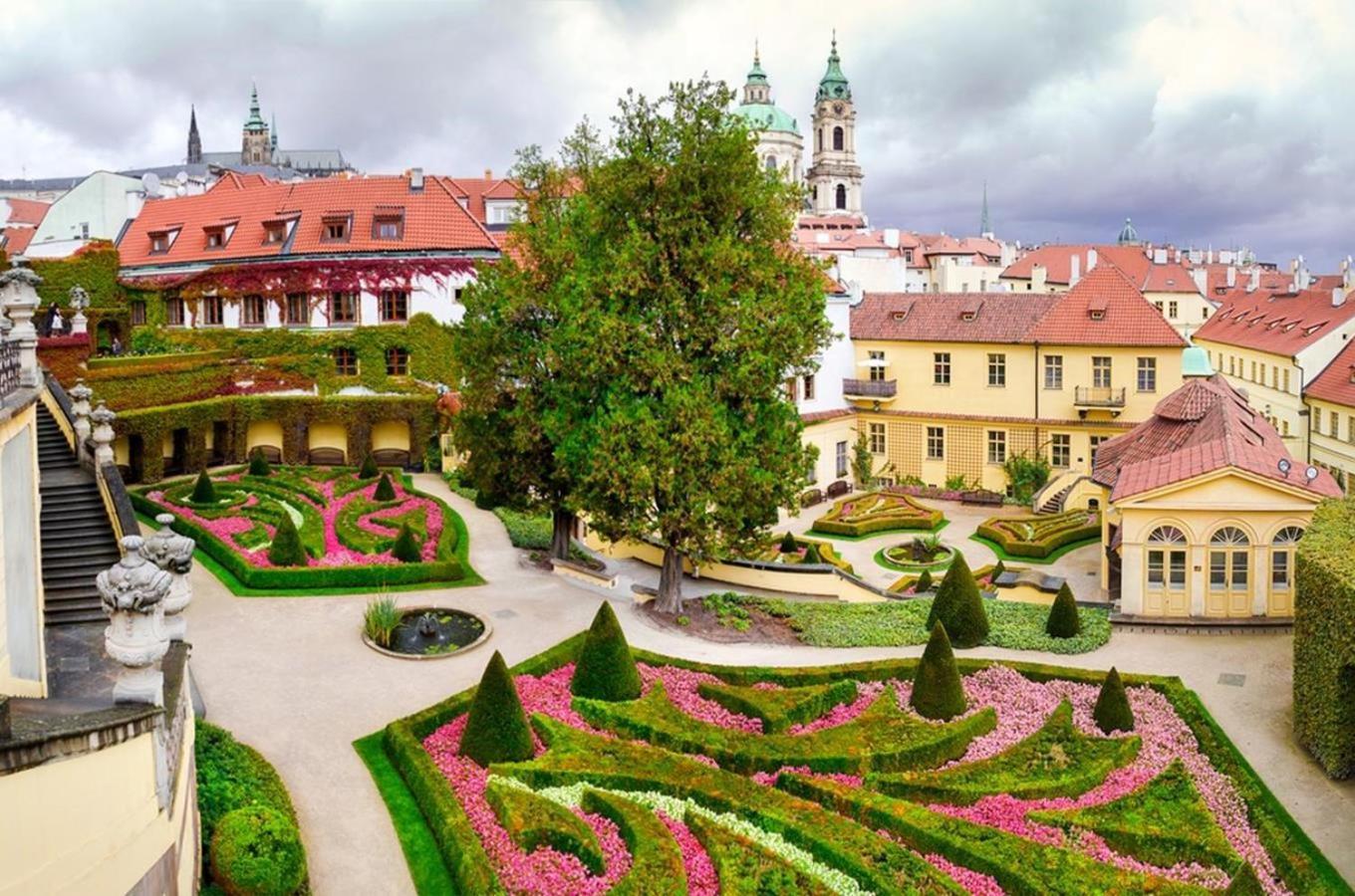 Apartments With Large Balcony, Parking Prague Ngoại thất bức ảnh