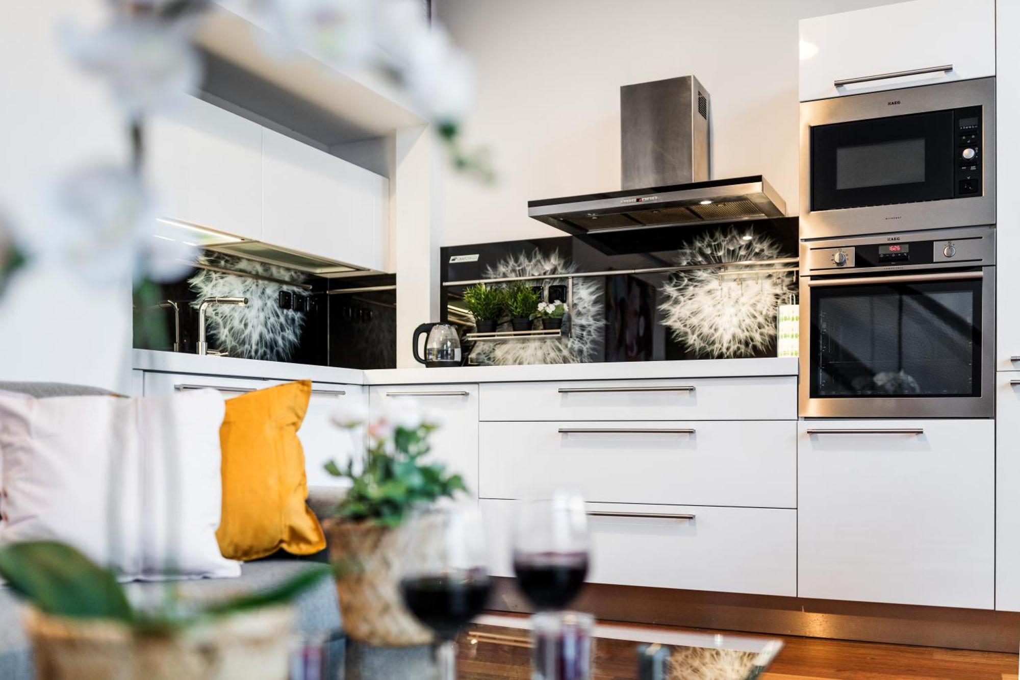 Apartments With Large Balcony, Parking Prague Ngoại thất bức ảnh