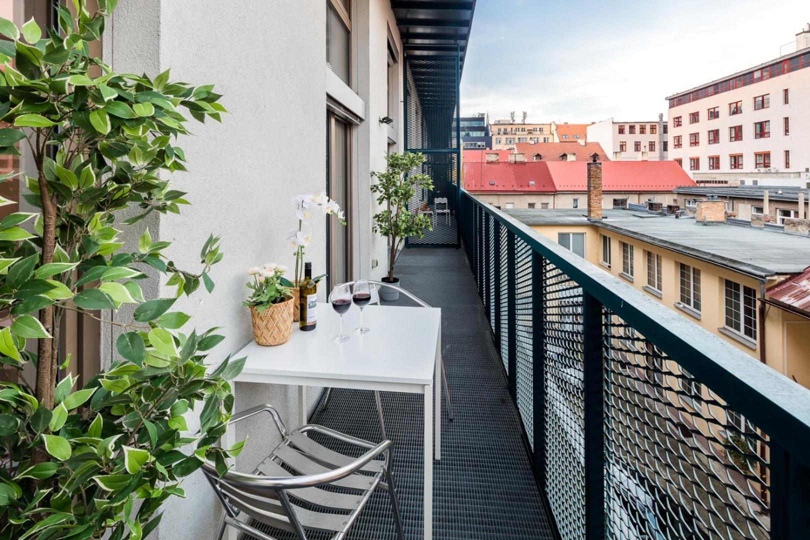 Apartments With Large Balcony, Parking Prague Ngoại thất bức ảnh