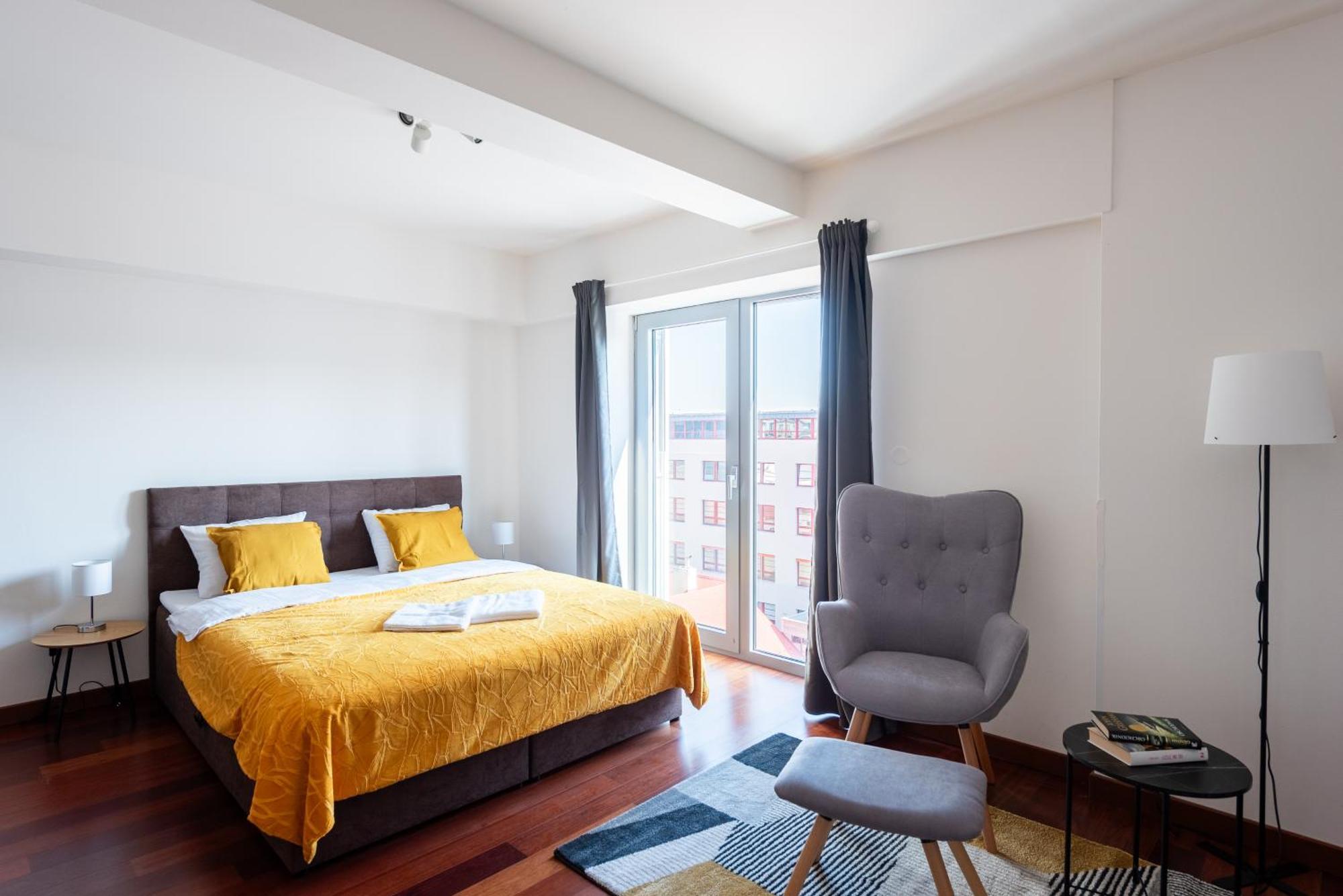 Apartments With Large Balcony, Parking Prague Ngoại thất bức ảnh