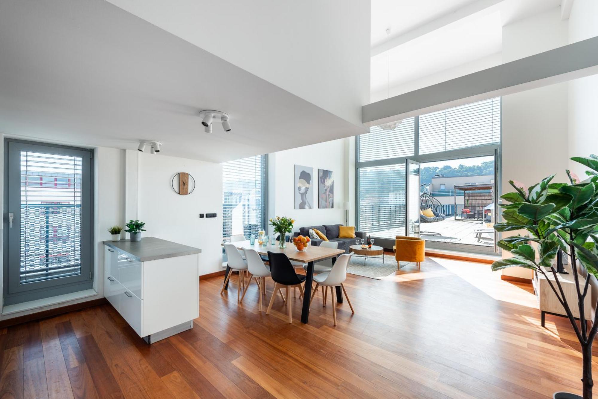 Apartments With Large Balcony, Parking Prague Ngoại thất bức ảnh