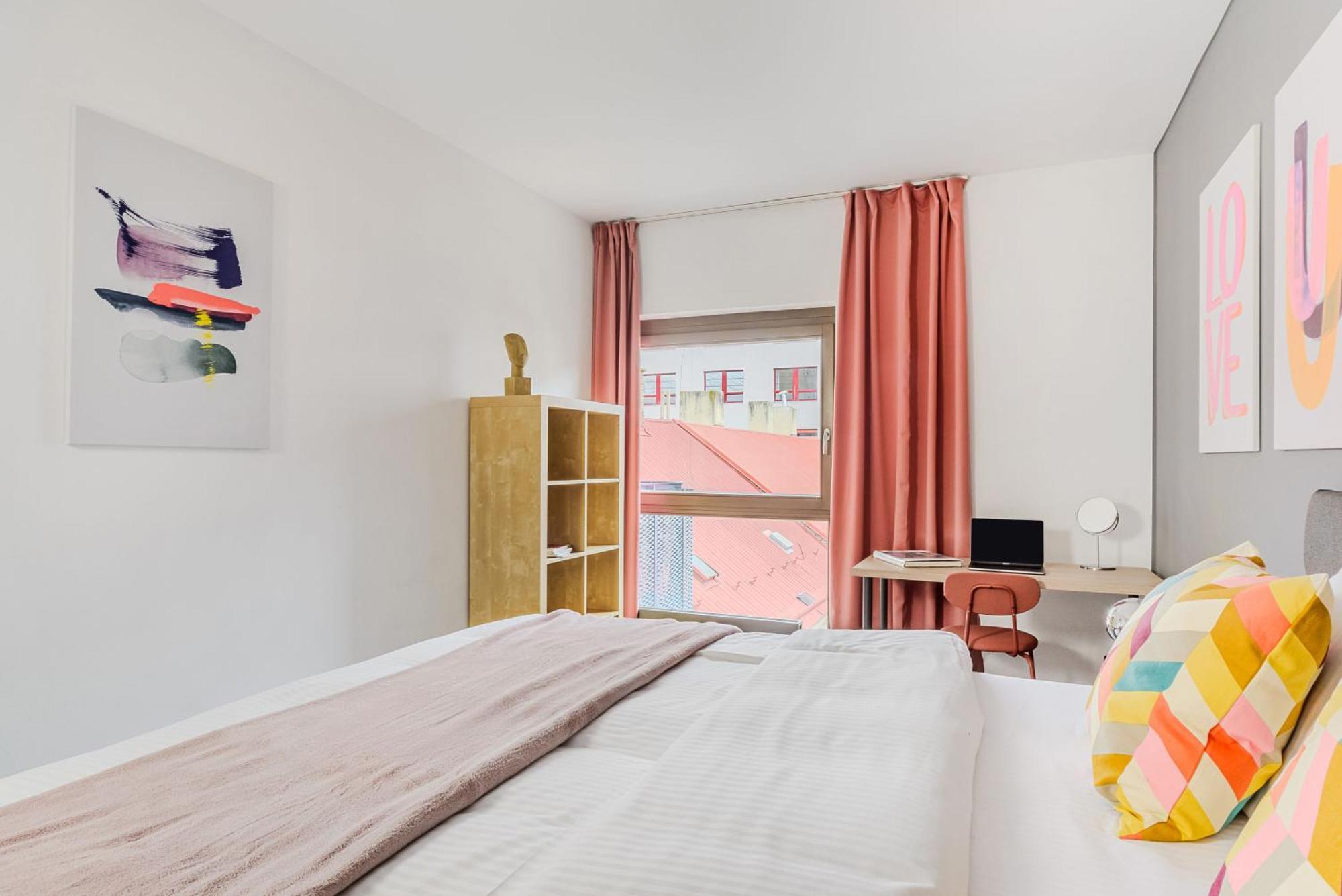 Apartments With Large Balcony, Parking Prague Ngoại thất bức ảnh